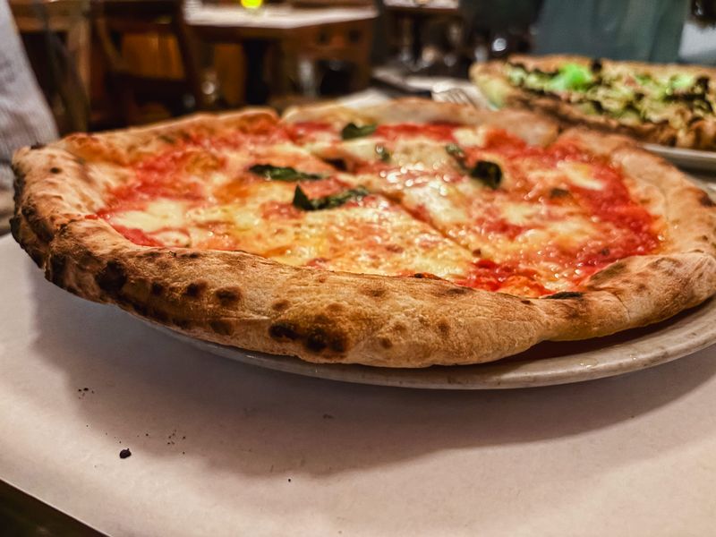 12 Classic New York Pizza Spots That Break the Rules No Slices Here - Decor Hint Motorino