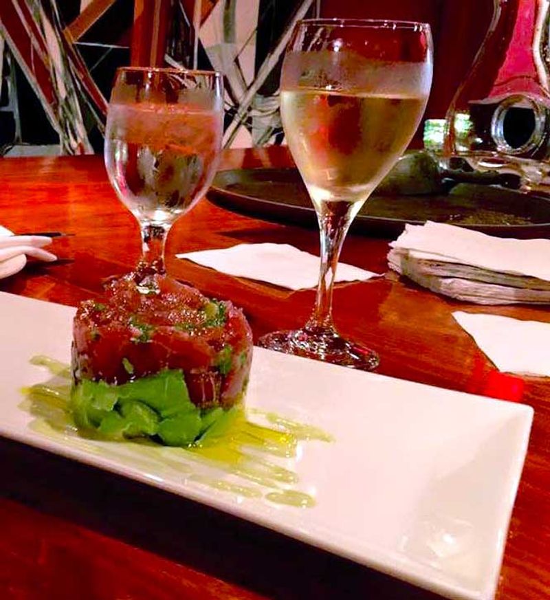 Pennsylvania Eateries Locals Simply Don't Like To Share - Decor Hint Moya, Jim Thorpe