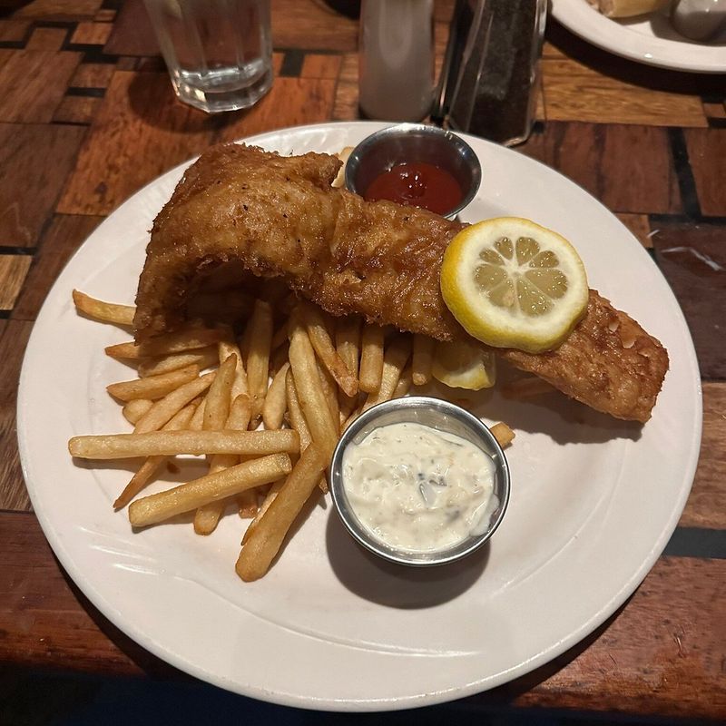 New Mexico Restaurants That Take Fried Fish To The Next Level - Decor Hint Pelican’s Restaurant, Albuquerque