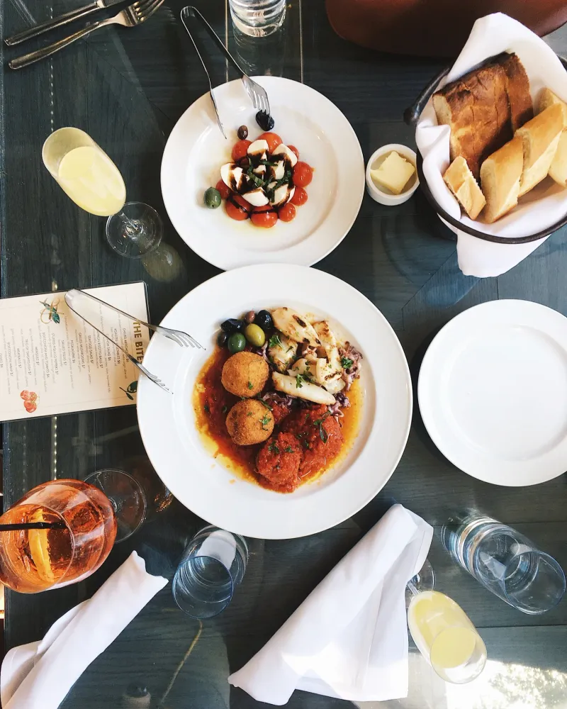 10 Little-Known Italian Restaurants In Arizona That Deserve A Spot On Your Must-Try List - Decor Hint Giuseppe's on 28th – Phoenix