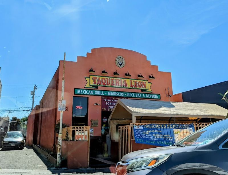 10 Virginia Dining Gems Locals Swear By - Decor Hint Zorba's Pizza