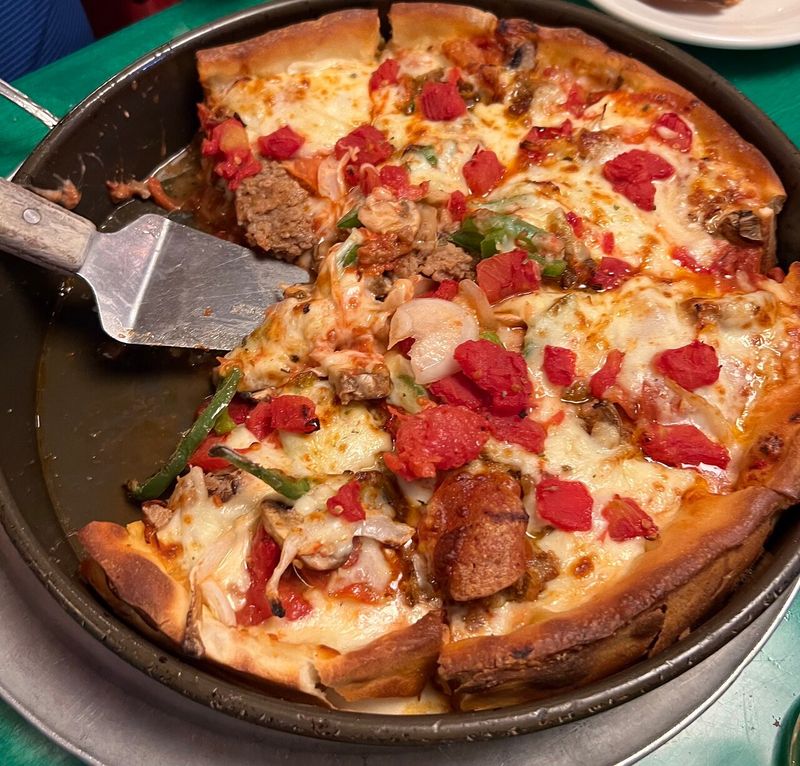 Arizona Pizza Joints You Have To Try For Authentic Flavor - Decor Hint Oregano's Pizza Bistros, Scottsdale