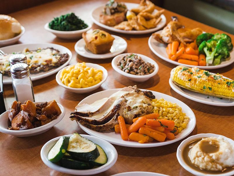 Luby's - Texas Cafeteria Tradition