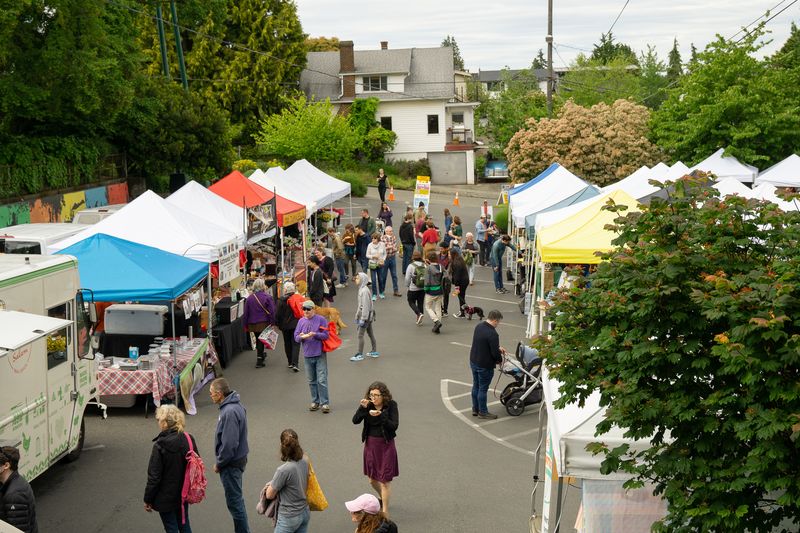 13 Weekend Markets In Seattle Perfect For Foodies And Shoppers Alike - Decor Hint Phinney Farmers Market