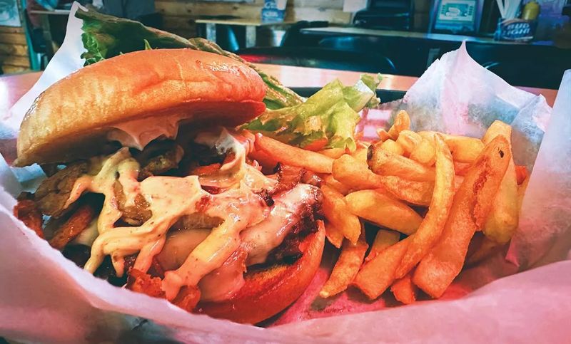 Lake Springfield Tavern - Springfield