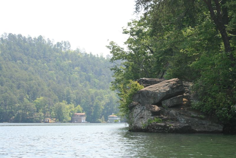 14 Lesser-Known Lakes In Georgia Perfect For Quiet Getaways - Decor Hint Lake Yonah, Towns County