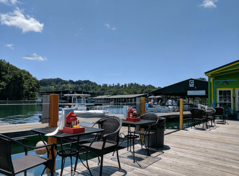 12 Tennessee Waterfront Restaurants So Beautiful The Meal's Just A Bonus - Decor Hint Dockside Restaurant