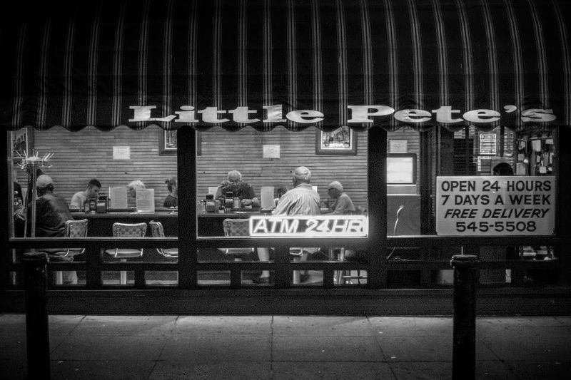 16 Defunct Pennsylvania Restaurants Locals Still Talk About Years Later - Decor Hint Little Pete's - Philadelphia