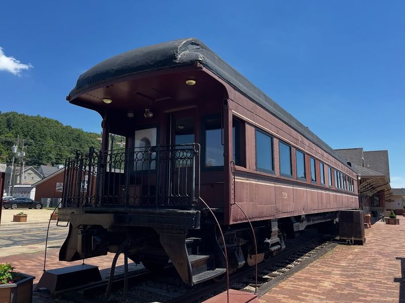 Dennison Railroad Depot Museum Train Rides