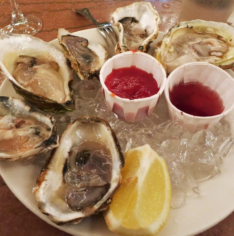 Restaurants Across New York City That Define Local Flavor - Decor Hint Grand Central Oyster Bar