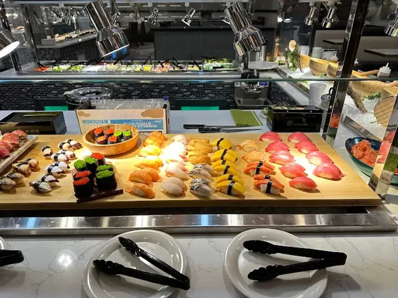 Discover 5 Arizona Buffets And 5 That Are Local Favorites - Decor Hint Number 1 Buffet - Phoenix