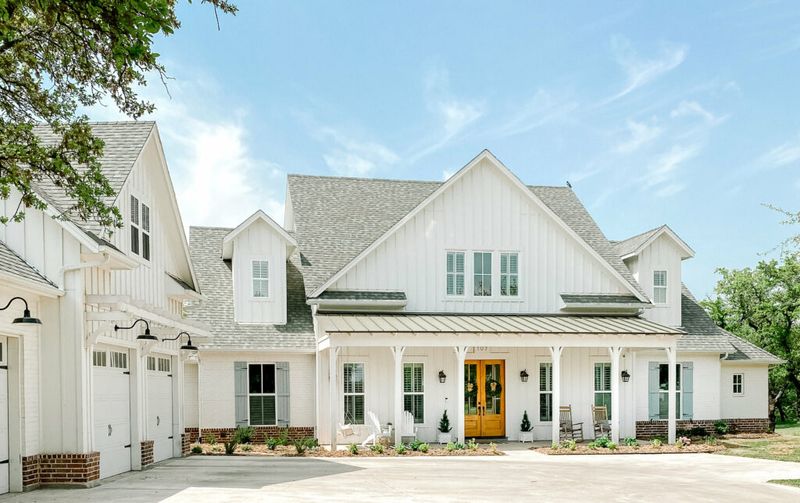 Gold Beach Farmhouse Revival