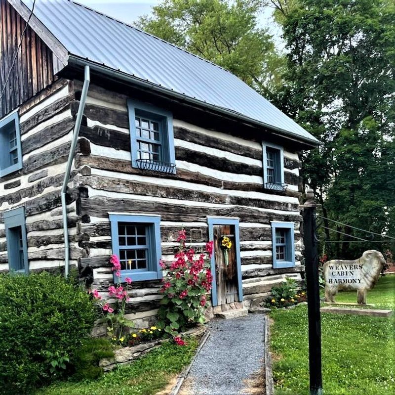 A Charming Historic Borough Near Pittsburgh, Pennsylvania Blends German Roots With Small-Town Shopping - Decor Hint Craftsmanship And Community Pride