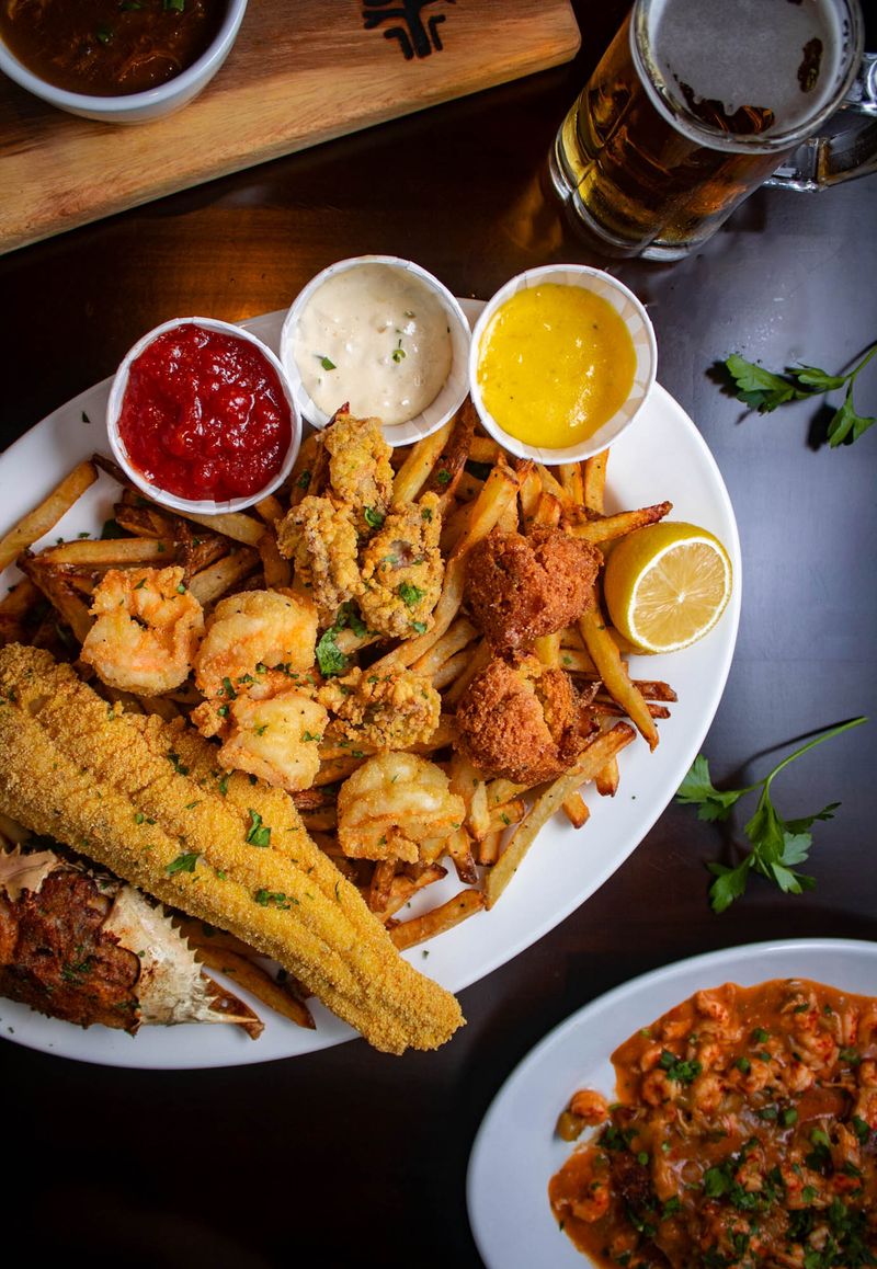 The Hidden Louisiana Spot Where Every Bite Feels Like Home - Decor Hint Why It's Worth The Detour: Authenticity Over Hype