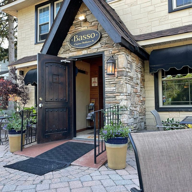 21 Pennsylvania Italian Restaurants That Will Surprise You - Decor Hint Basso Italiana, Cresco