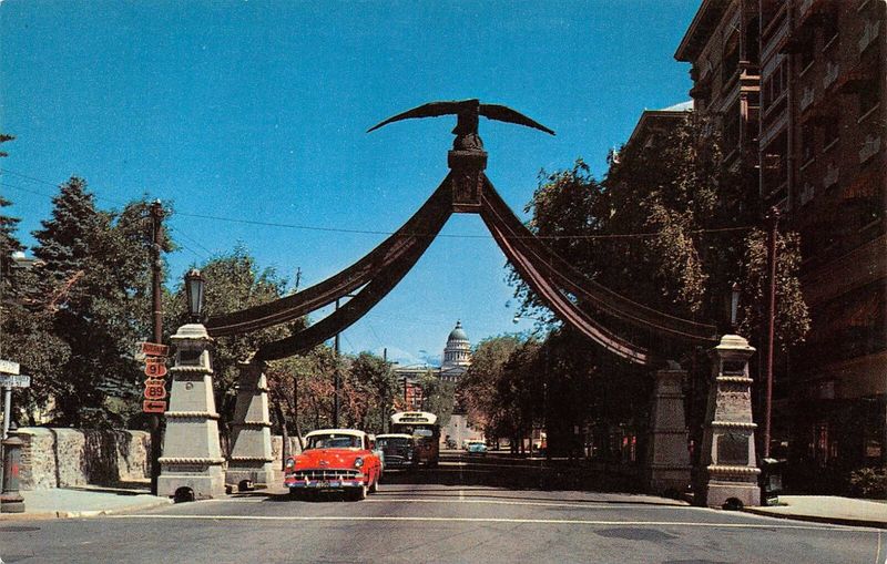 Eagle Gate, Salt Lake City