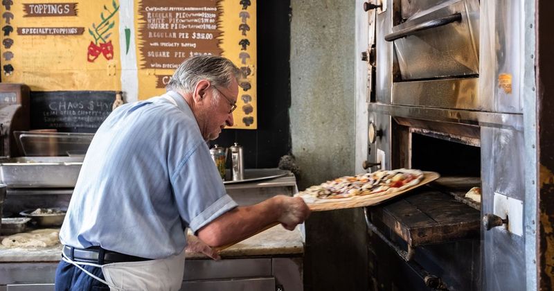 16 New York Food Spots Only Locals Rave About - Decor Hint Di Fara Pizza