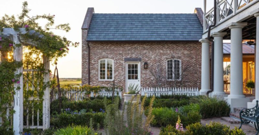 Louisiana Creole Courtyards Where Shade And Style Do The Work - Decor Hint