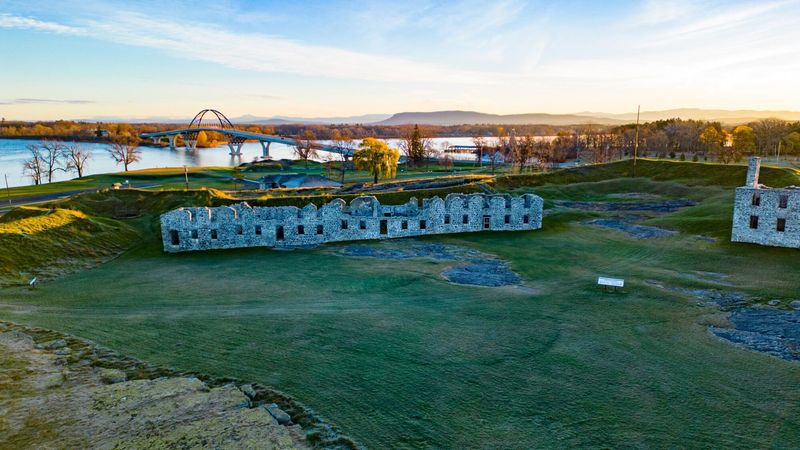 Crown Point State Historic Site (Lake Champlain)