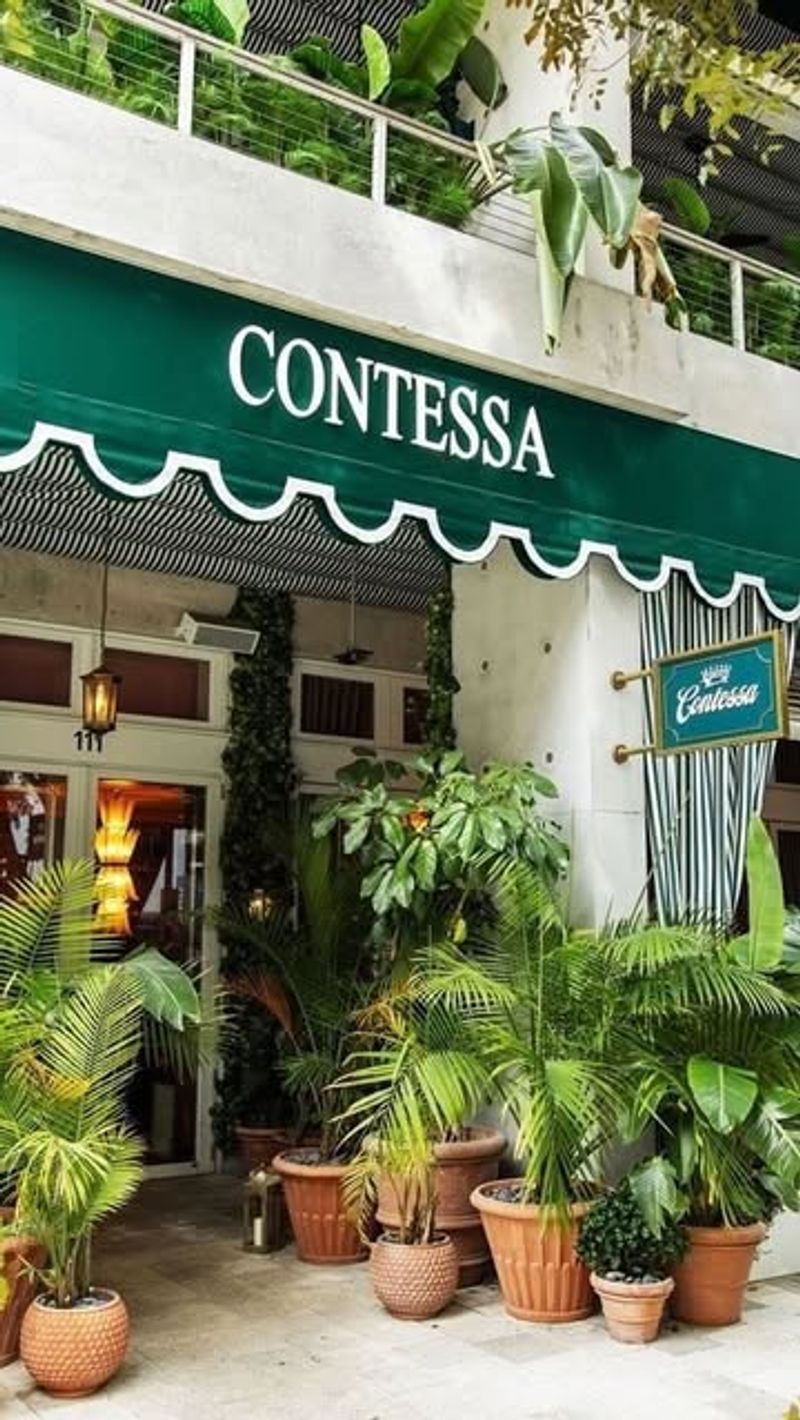 22 Must-Try Restaurants In Miami - Decor Hint Contessa Miami
