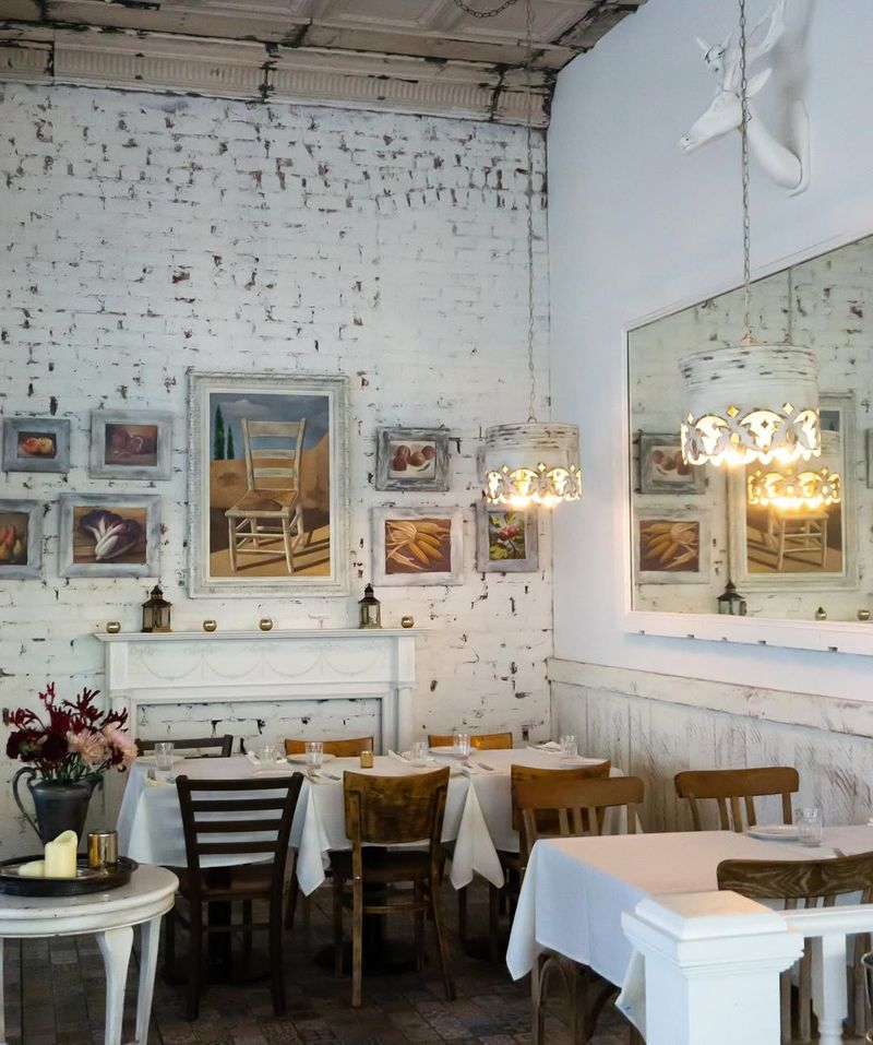 Arizona Italian Restaurants Locals Love To Keep Secret - Decor Hint Tratto – Phoenix