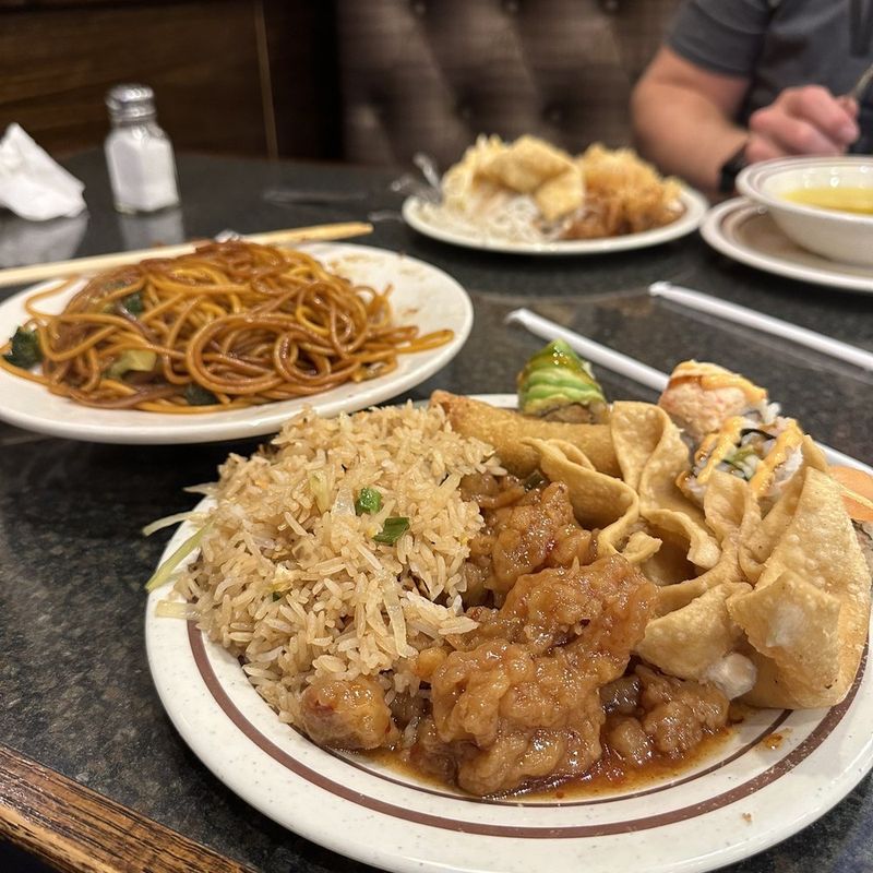 Super Moon Buffet, Asian Fusion Adventure In St. Louis Park