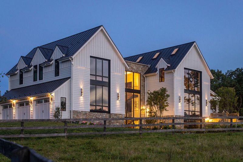 Modern Farmhouse