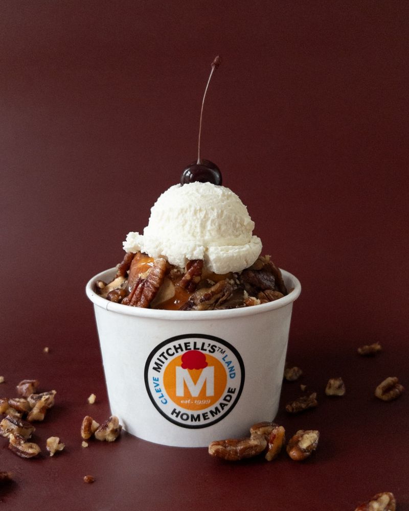 The Official 20 Stop Ohio Ice Cream Trail And The Central Ohio Shops You Can't Miss - Decor Hint Mitchell's Homemade Ice Cream - Cleveland