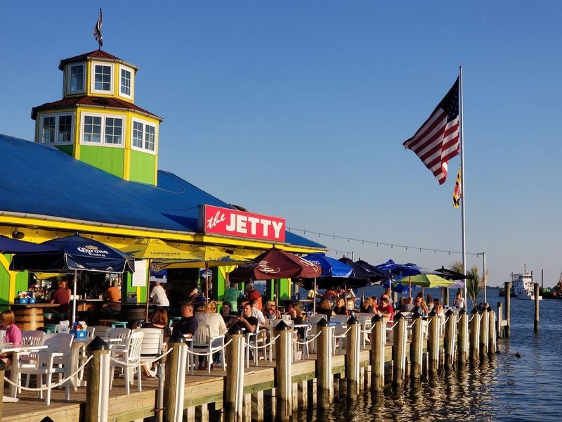 12 Maryland Small-Town Restaurants Overflowing With Charm - Decor Hint The Jetty Restaurant & Dock Bar