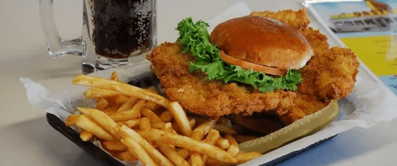 Massachusetts Restaurants Where The Tenderloin Sandwich Steals The Show - Decor Hint The Friendly Toast