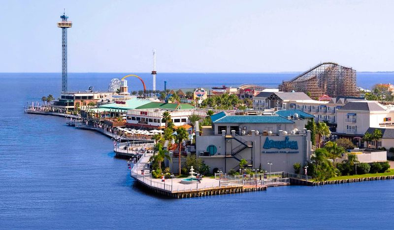 11 Texas Coastal Towns Overrun By Tourists, According To Locals - Decor Hint Kemah