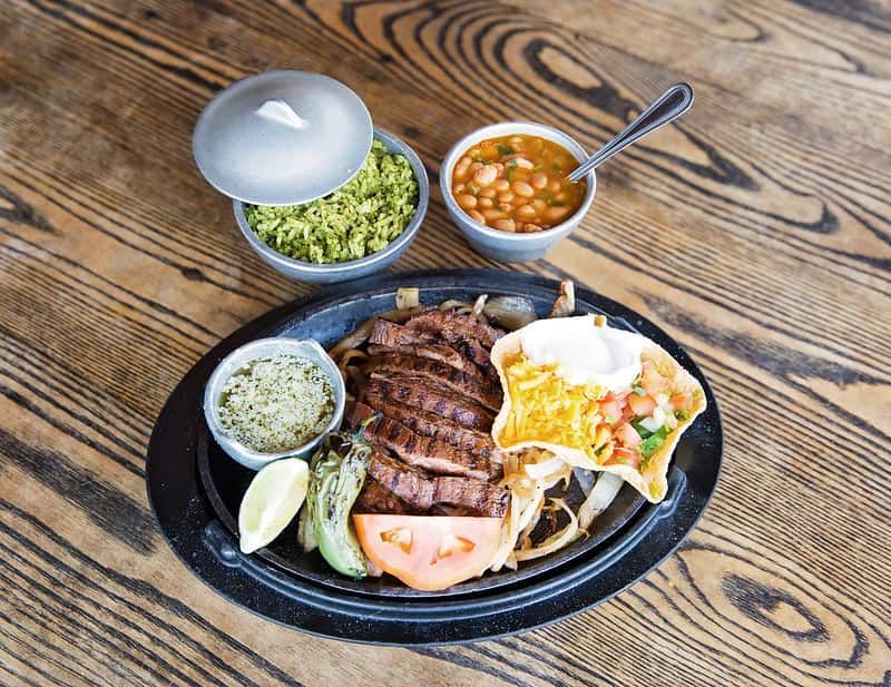 El Tiempo Cantina - Houston