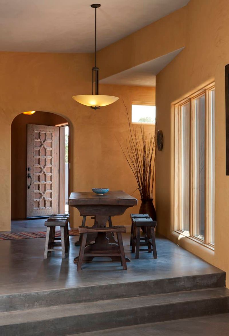 11 California Paint Colors That Date Living Rooms - Decor Hint Tuscan Yellow