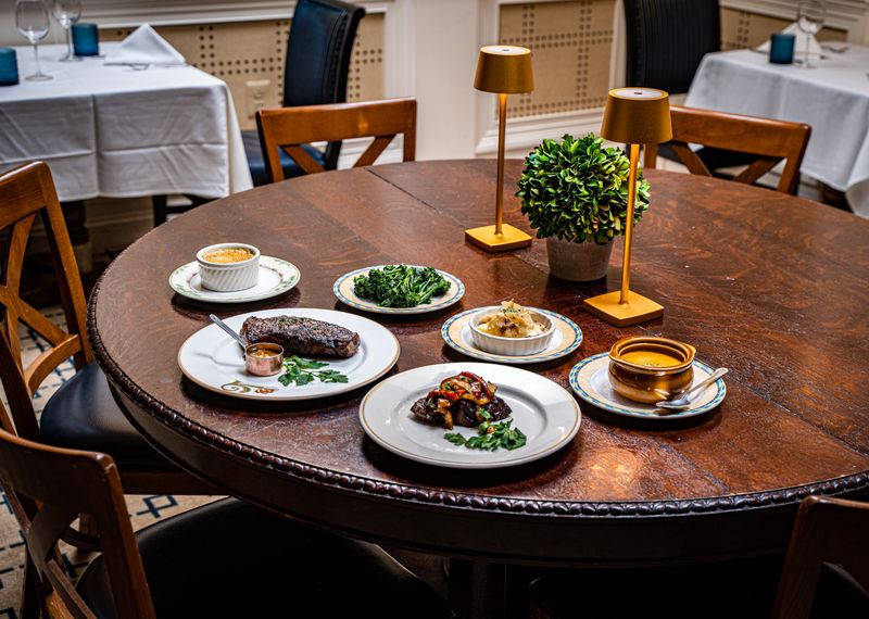 13 Washington D.C. Restaurants Perfect For Group Dining And Big Gatherings - Decor Hint St. Anselm