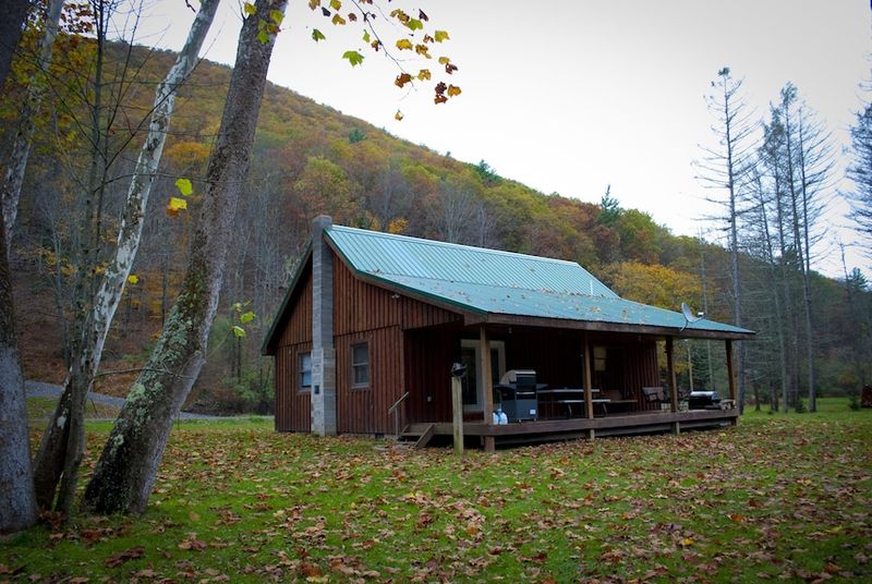 10 Types Of Homes In Pennsylvania Expected To Lose Value By The End Of 2025 - Decor Hint Rural Properties Far from Amenities