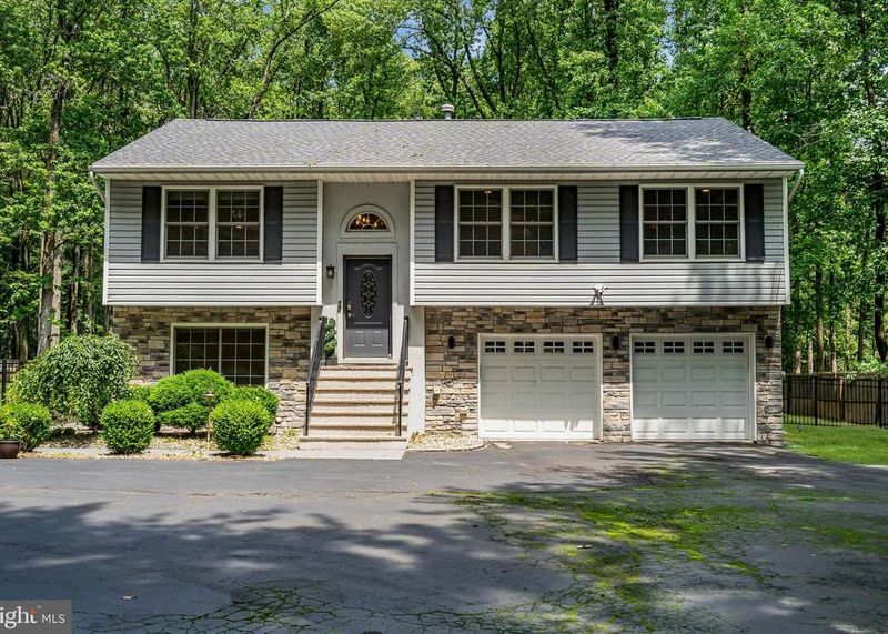 14 Home Styles In New Jersey That Just Don't Sell Anymore - Decor Hint Raised Ranches