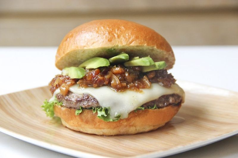 California Fast-Casual Chains That Fell Short Of Expectations - Decor Hint Build Custom Burgers