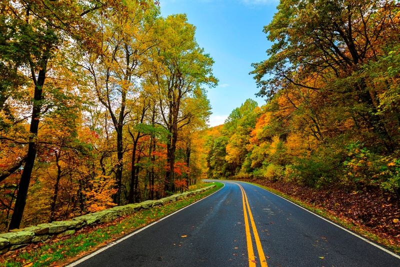 Fall Road Trips Across Ohio Packed With Family Fun And Scenic Views - Decor Hint Historic National Road Journey