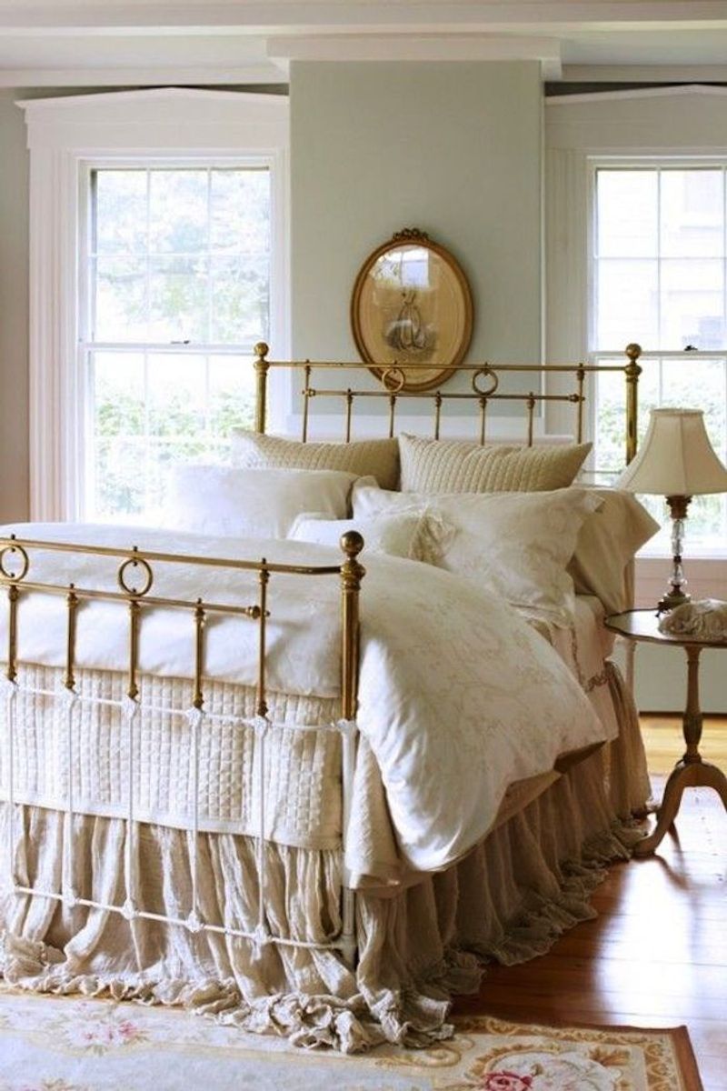 11 Vintage Finds In New Mexico Collectors Can't Resist - Decor Hint Antique Wrought-Iron Bed Frames