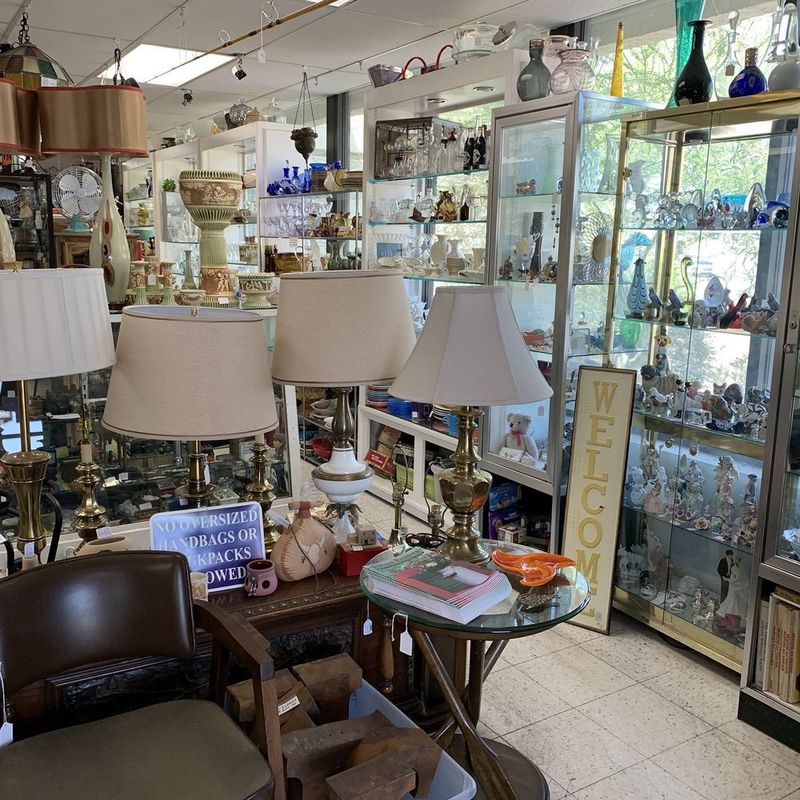 Arizona’s Must-Visit Vintage Shops That Are Worth The Detour - Decor Hint Antique Trove, Scottsdale
