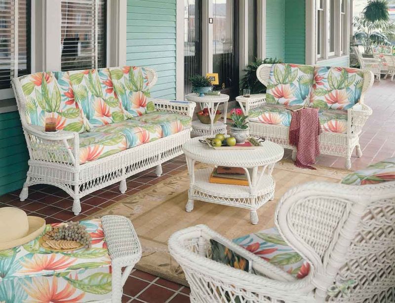 11 Antiques Rising In Value In Florida, And 9 That Are Declining - Decor Hint Rattan And Wicker Patio Sets