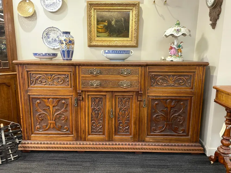 13 Ohio Collectibles Seeing Quick Value Growth, Here's Why - Decor Hint Hand-Carved Oak Buffets & Sideboards