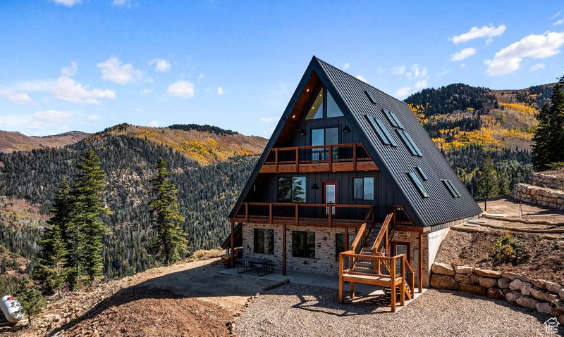 Alpine Glow Cottage