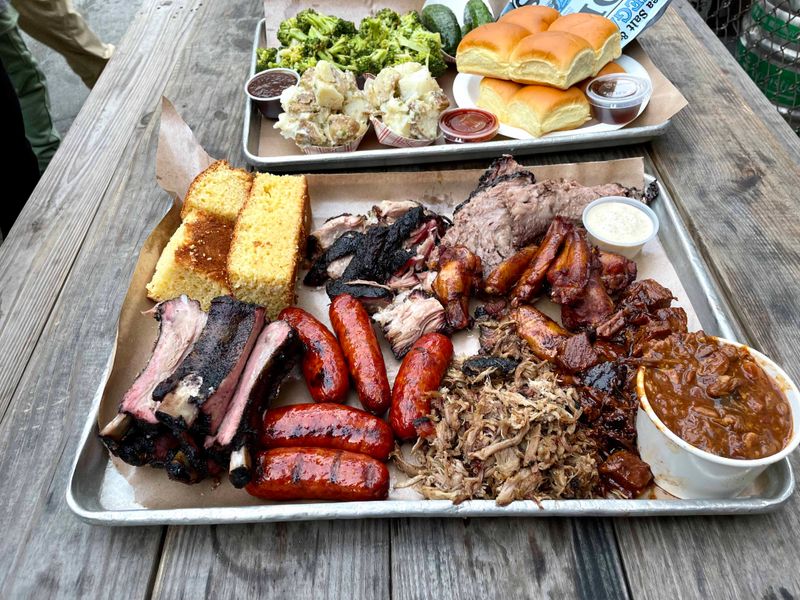 14 Hidden BBQ Gems In New York Serving Up Smokehouse Perfection - Decor Hint Arrogant Swine