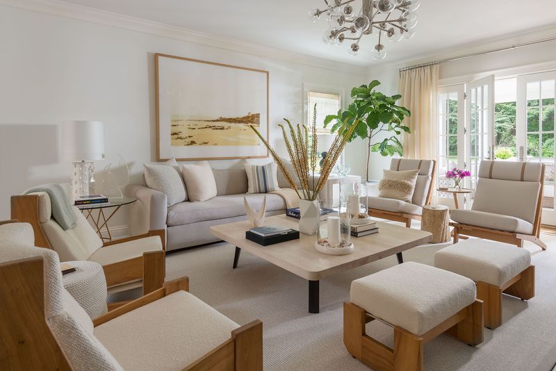 15 Paint Colors In Texas Designers Say Are Officially Out - Decor Hint Stark White Walls