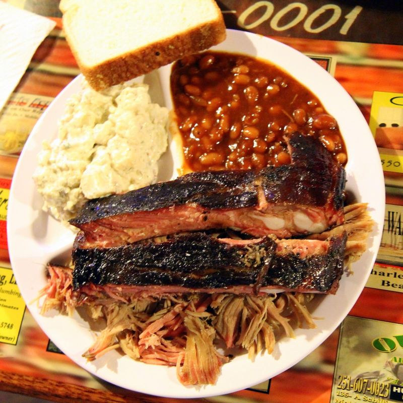 12 Alabama BBQ Joints Everyone Should Experience - Decor Hint The Brick Pit
