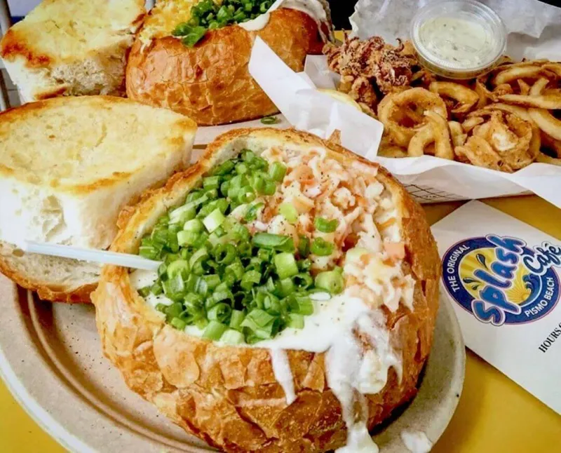 14 California Coastal Seafood Spots Perfect For A Day Out - Decor Hint Splash Cafe - Pismo Beach