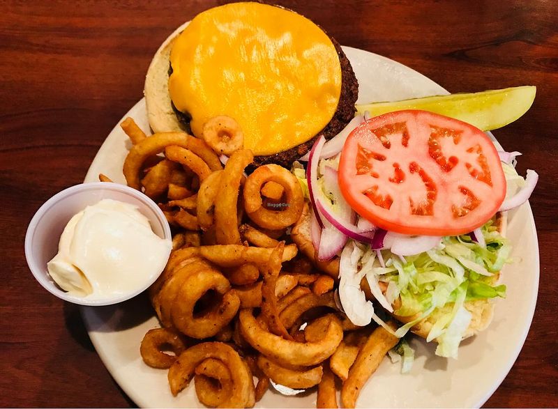 The Top-Rated Tex-Mex Restaurant In Lafayette, Indiana (Plus The Runners-Up) - Decor Hint Legacy Pub Adds Unexpected Twist