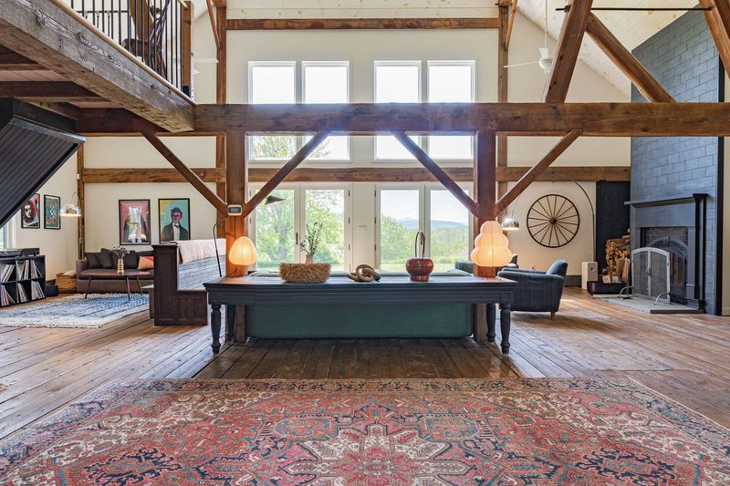 Modern Barn Conversion