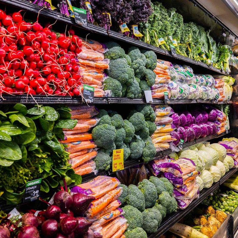 California Grocery Stores Known For Fresh Vegetables And Crisp Greens - Decor Hint Lazy Acres Natural Market